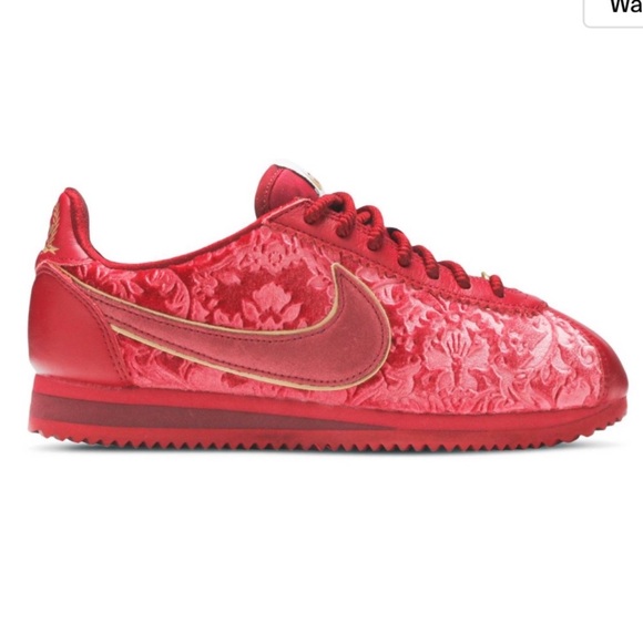 Nike Cortez Classic Special Edition Velvet Red Crush Casual Lace Sneaker Size 10 - Picture 2 of 14